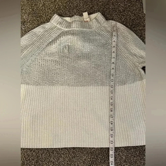 -Chico’s Sweater Metallic Silver and Cream Mock Zipper Neck Sweater Size Medium - Picture 6 of 13